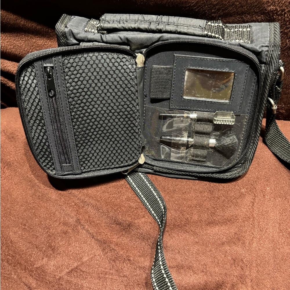 Connections Women's Black with White Accents Mini Crossbody Bag - Picture 5 of 12